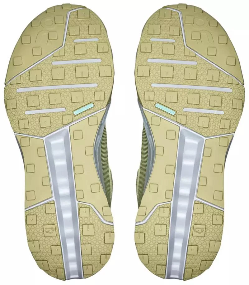 On On Women's Cloudhorizon Waterproof Hiking Shoes 3