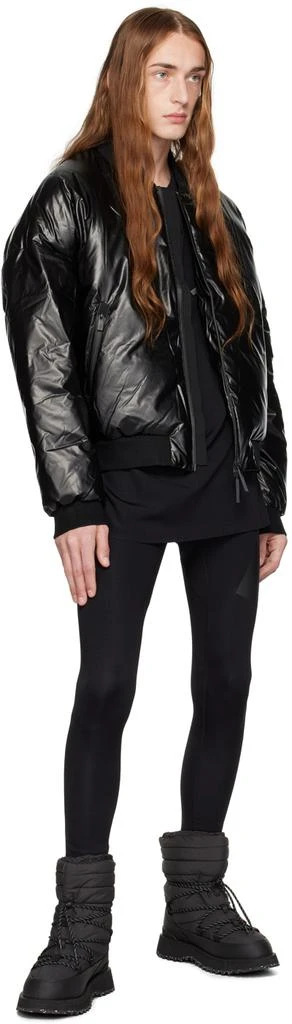 TEMPLA Black Classic T-Shirt 4