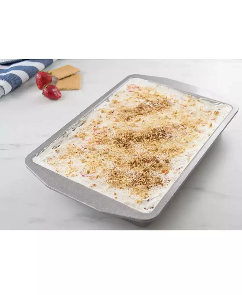 USA Pan American Bakeware Classics 9" x 13" Pan 2