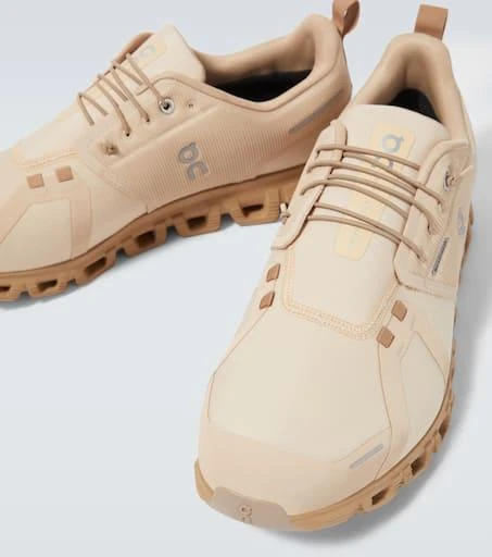 On Cloud 6 WP running sneakers 3