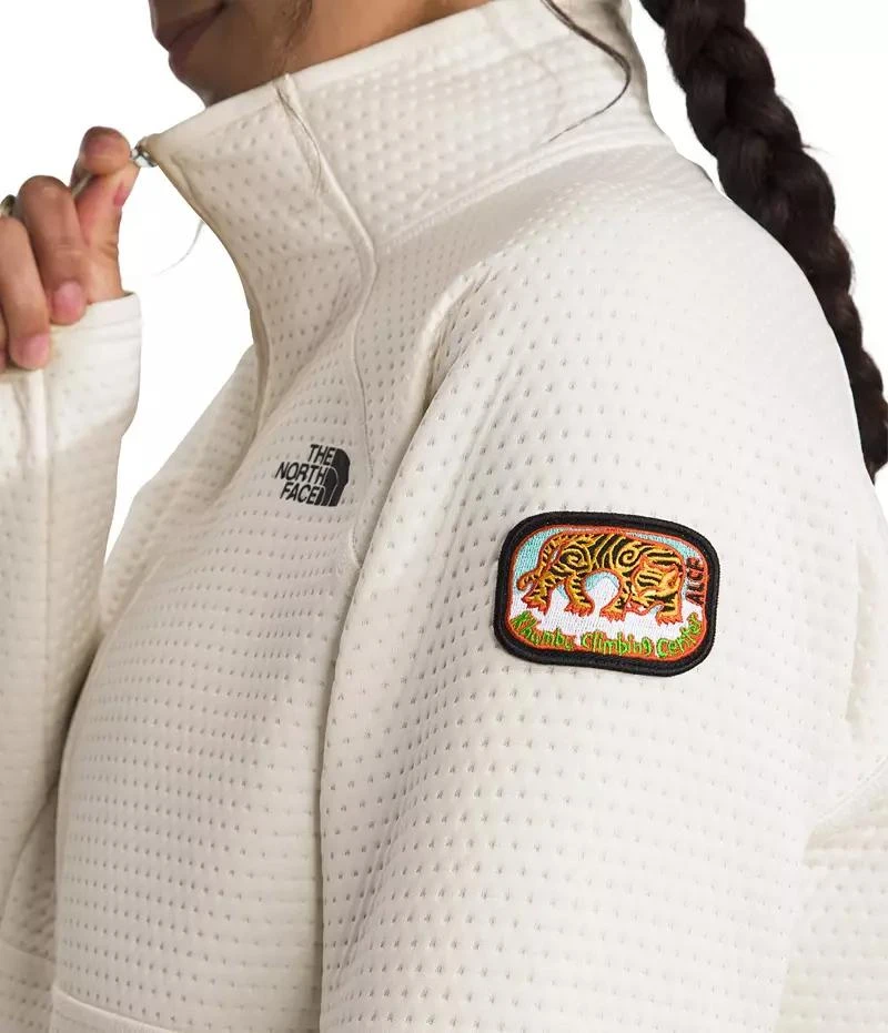 The North Face The North Face Women's Dotknit Thermal 1/4 Zip Pullover Fleece 5