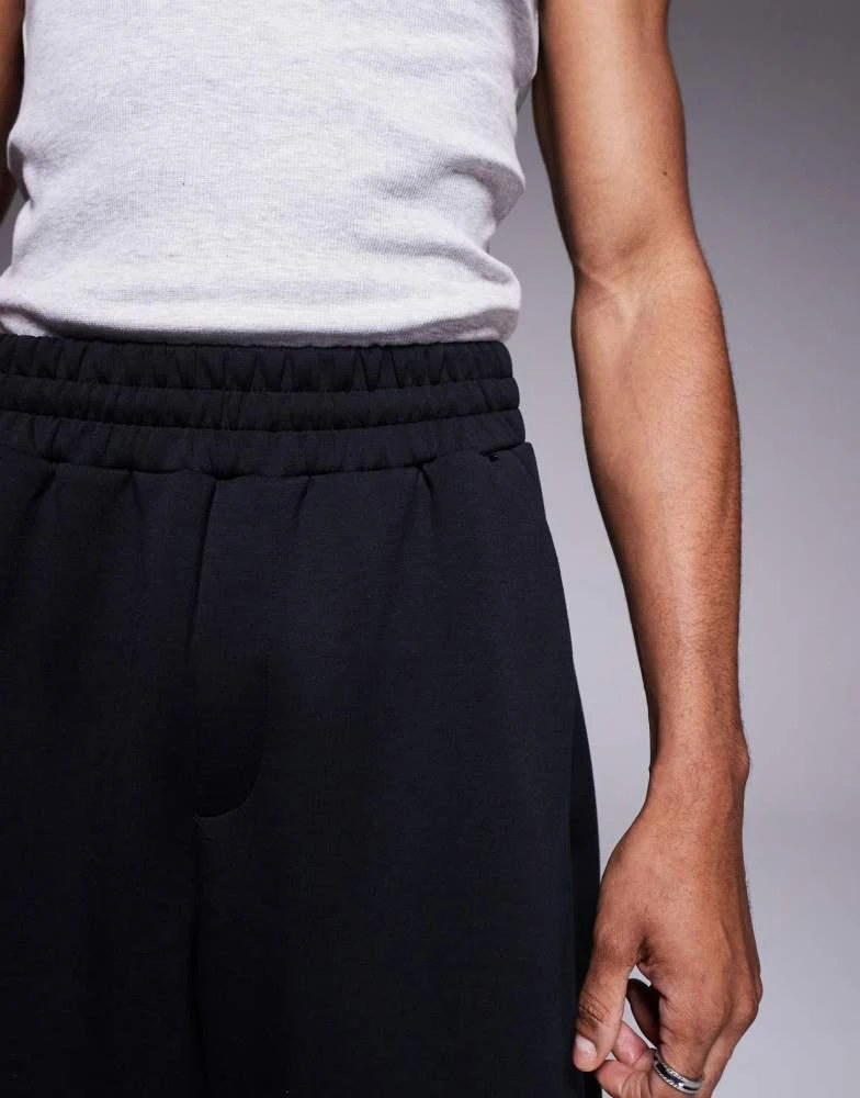 Bershka Bershka oversized jersey short in black 4