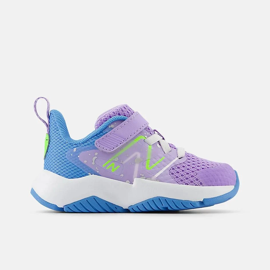 New Balance Rave Run v2 Bungee Lace with Top Strap 1