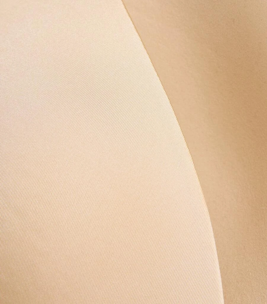 SKIMS Wireless Form T-Shirt Bra 4