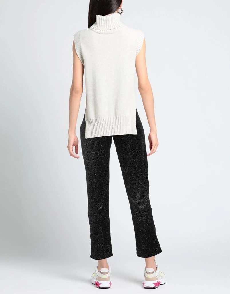 EAN 13 Casual pants 3