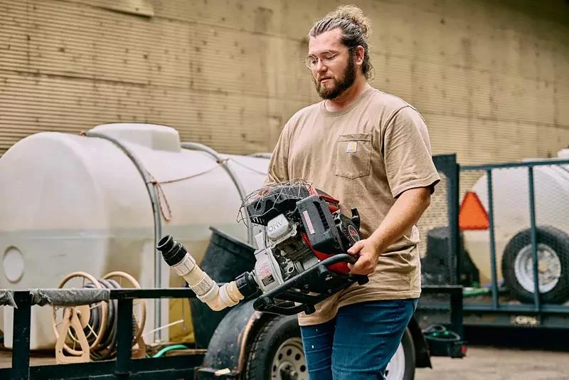 Carhartt Carhartt Men
s K87 Pocket T-Shirt 3