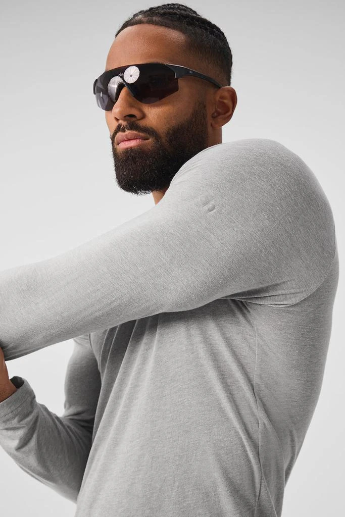 Alo Triumph Long Sleeve Tee - Athletic Heather Grey 4