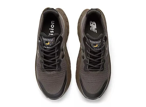 New Balance District Vision x New Balance Fresh Foam More Trail 4