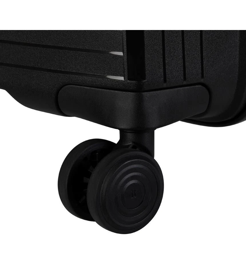 it luggage Spontaneous 30-Inch Hardside Spinner Luggage 4