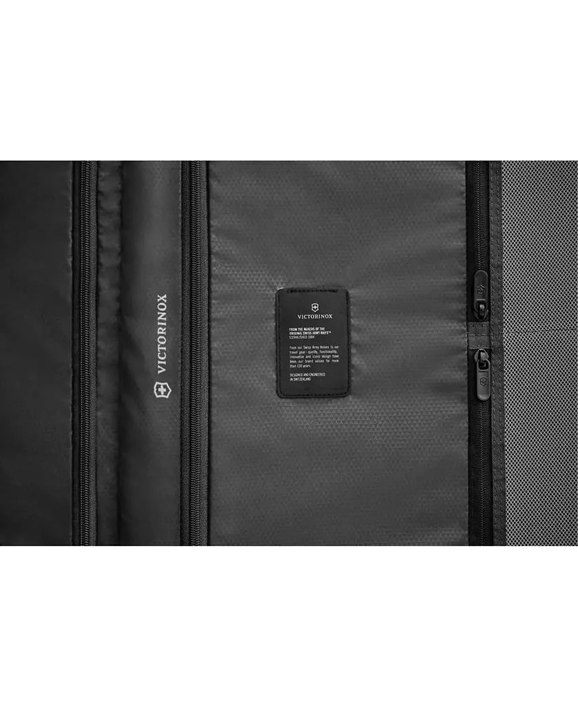Victorinox Airox Advanced Frequent Flyer Carry-on Plus 8
