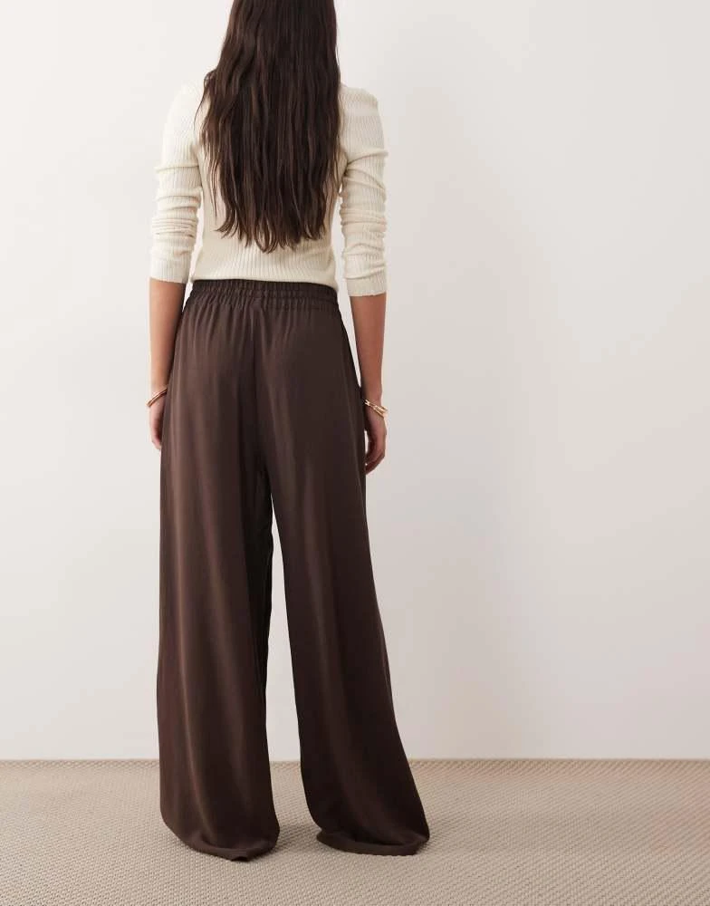 ASOS ASOS DESIGN linen blend pull on drawstring waist wide leg trouser in chocolate 3
