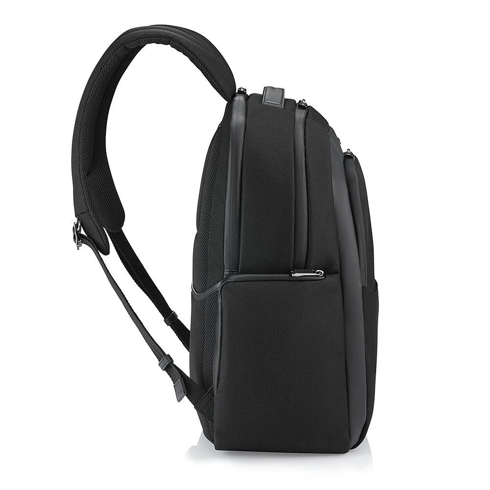 Porsche Design Bric's Roadster Backpack L 9