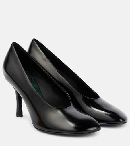Burberry 85 leather pumps 1