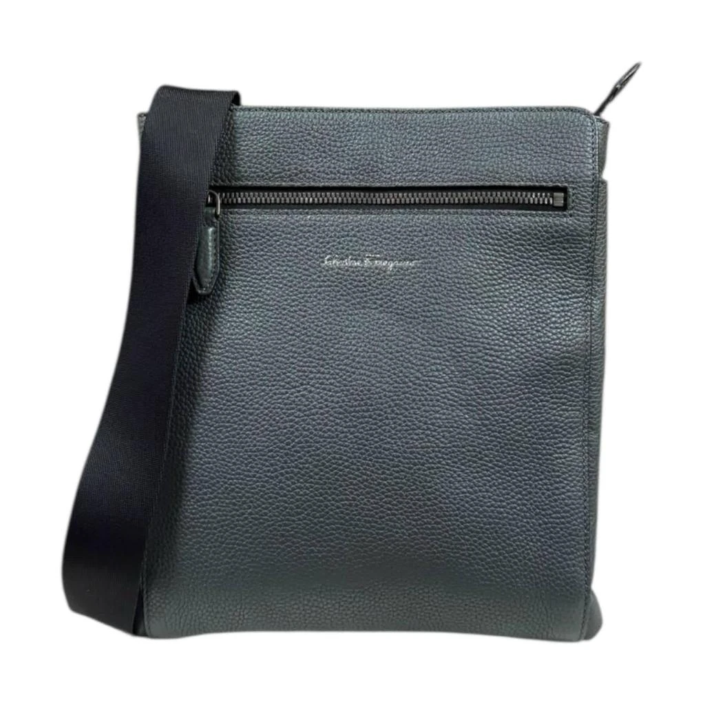 Salvatore Ferragamo Leather Shoulder Bag (Pre-Owned)