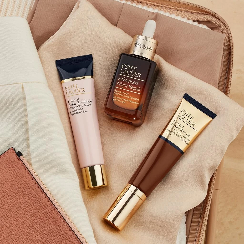 Estée Lauder Estée Lauder Futurist Hydra Rescue Moisturizing Makeup SPF 45 4
