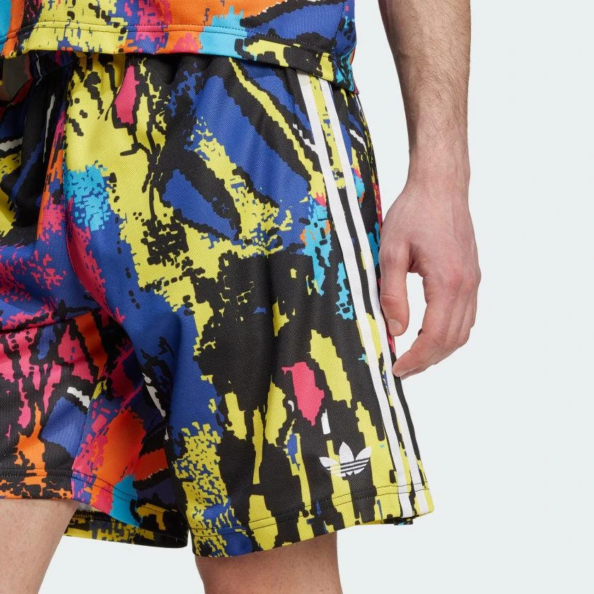 Adidas Men's  Archive AOP Short 9-inch Inseam 5