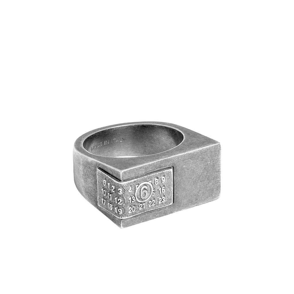 MM6 Maison Margiela Logo Engraved Numbers-Motif Ring – On