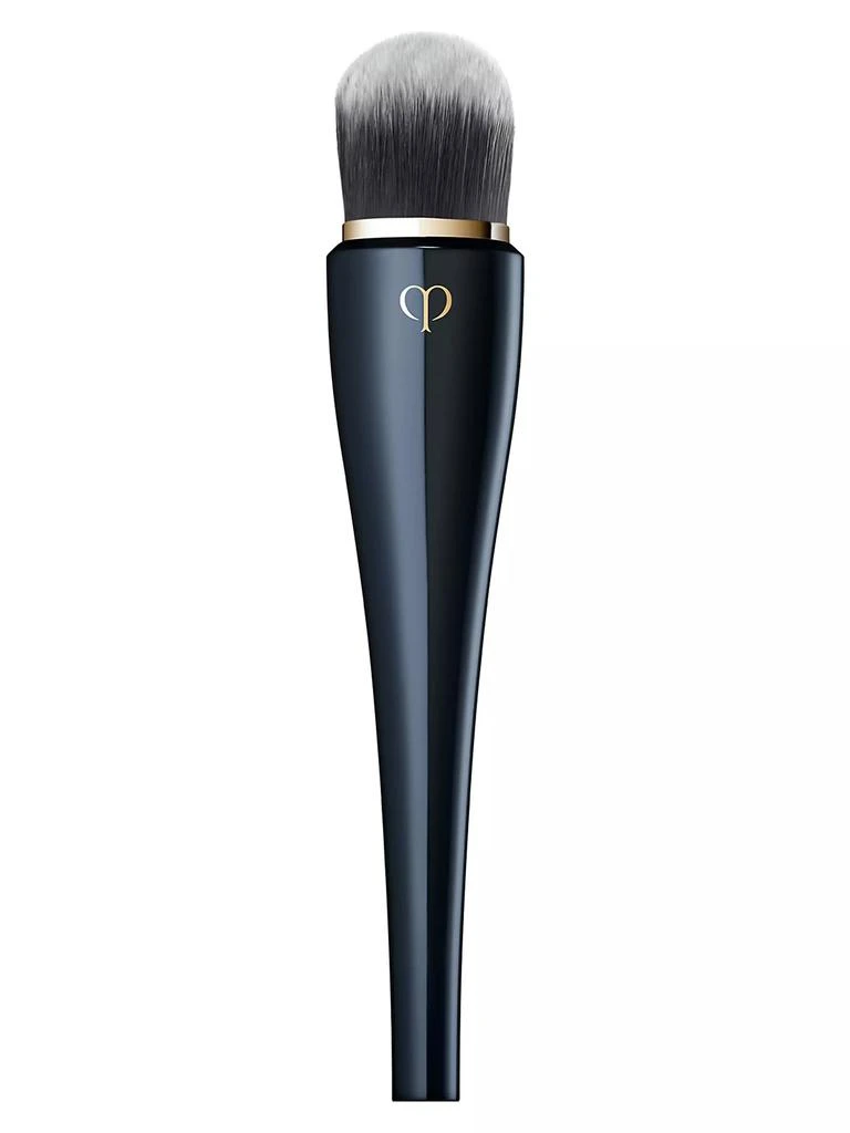 Cle de Peau Light Coverage Foundation Brush 1