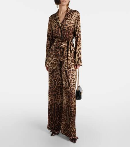Dolce
Gabbana Leopard-print stretch-silk satin top 2