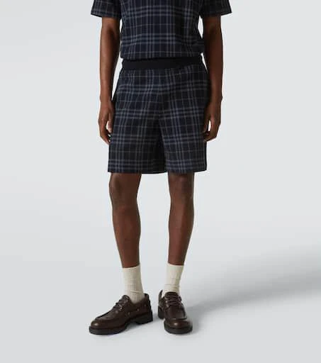Burberry Checked shorts 3
