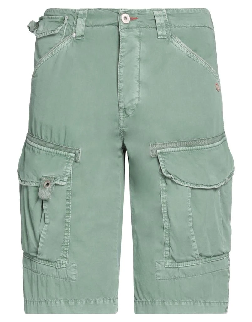 BERNA Shorts & Bermuda 1