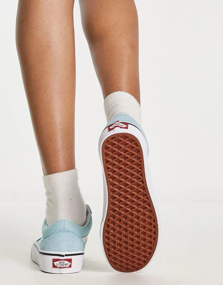 Vans Vans Old Skool trainers in light blue 3