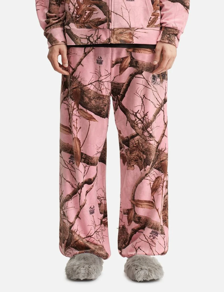 Pleasures Pleasures x Juicy Couture Realtree Velour Track Pants 3