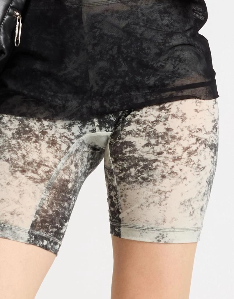 KNWLS Shorts & Bermuda 4
