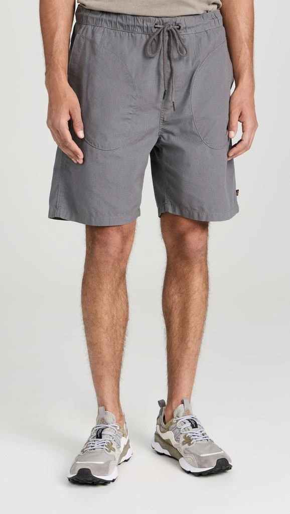 Alpha Industries Deck Shorts 7.75" 6