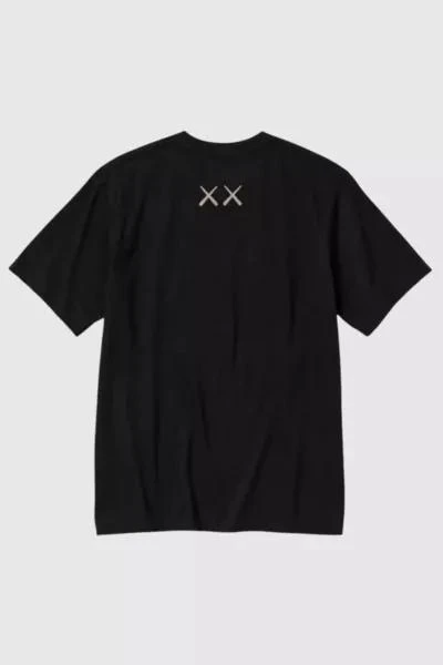 kaws KAWS x Uniqlo UT Short Sleeve Graphic T-shirt 2