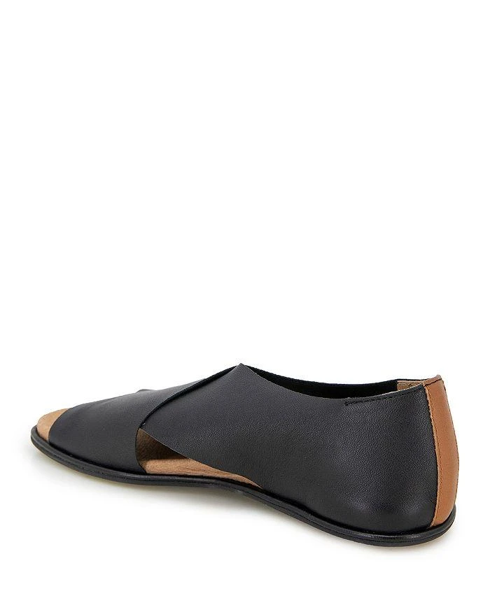 Gentle Souls Women's Laniey Slip On Crisscross Sandals 5