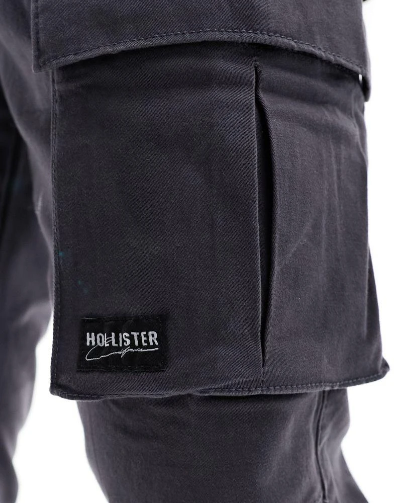 HOLLISTER Hollister front pocket skinny fit cargo joggers in dark grey 2