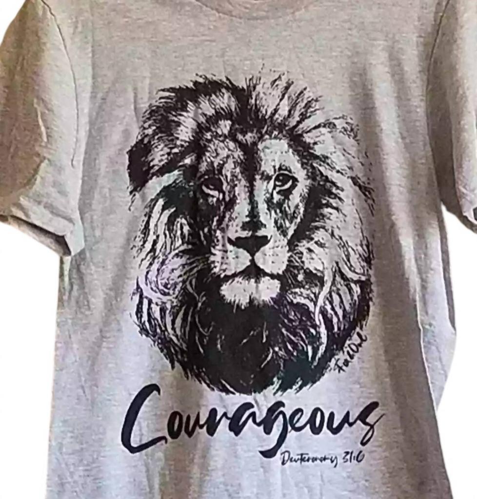 Fox And Owl Fox And Owl - Unisex Courageous Lion T-shirt