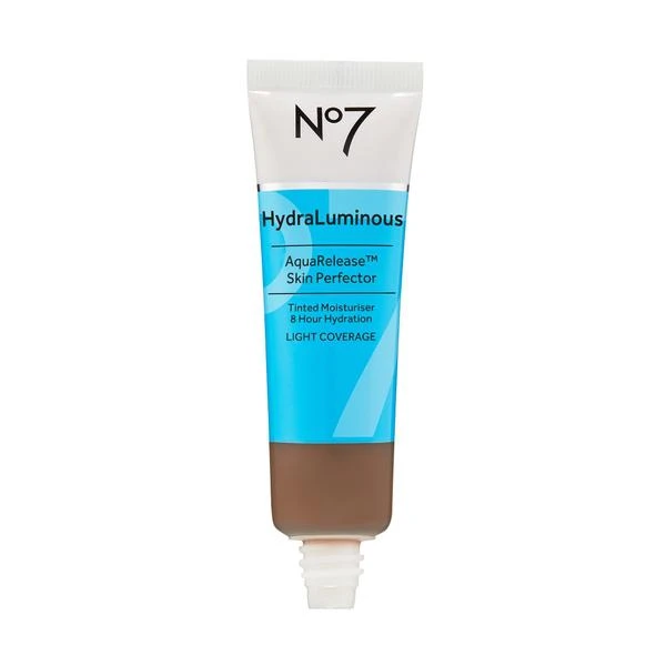 No7 Hydra Luminous Aqua Release™ Skin Perfector 3
