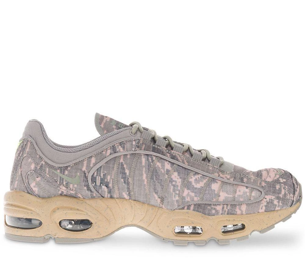 NIKE AIR MAX TAILWIND IV SP SNEAKERS 1