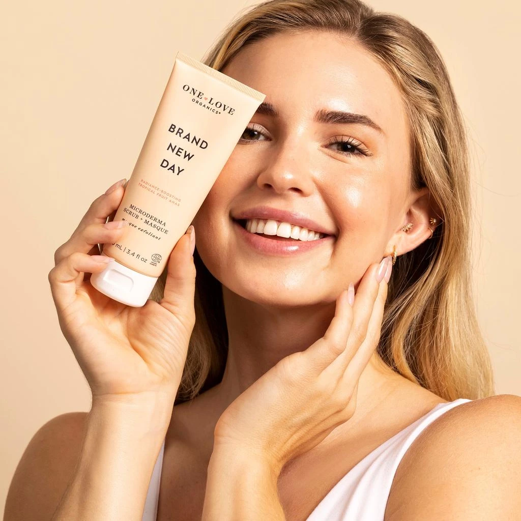 One Love Organics One Love Organics Brand New Day Microderma Scrub and Masque 100ml 4