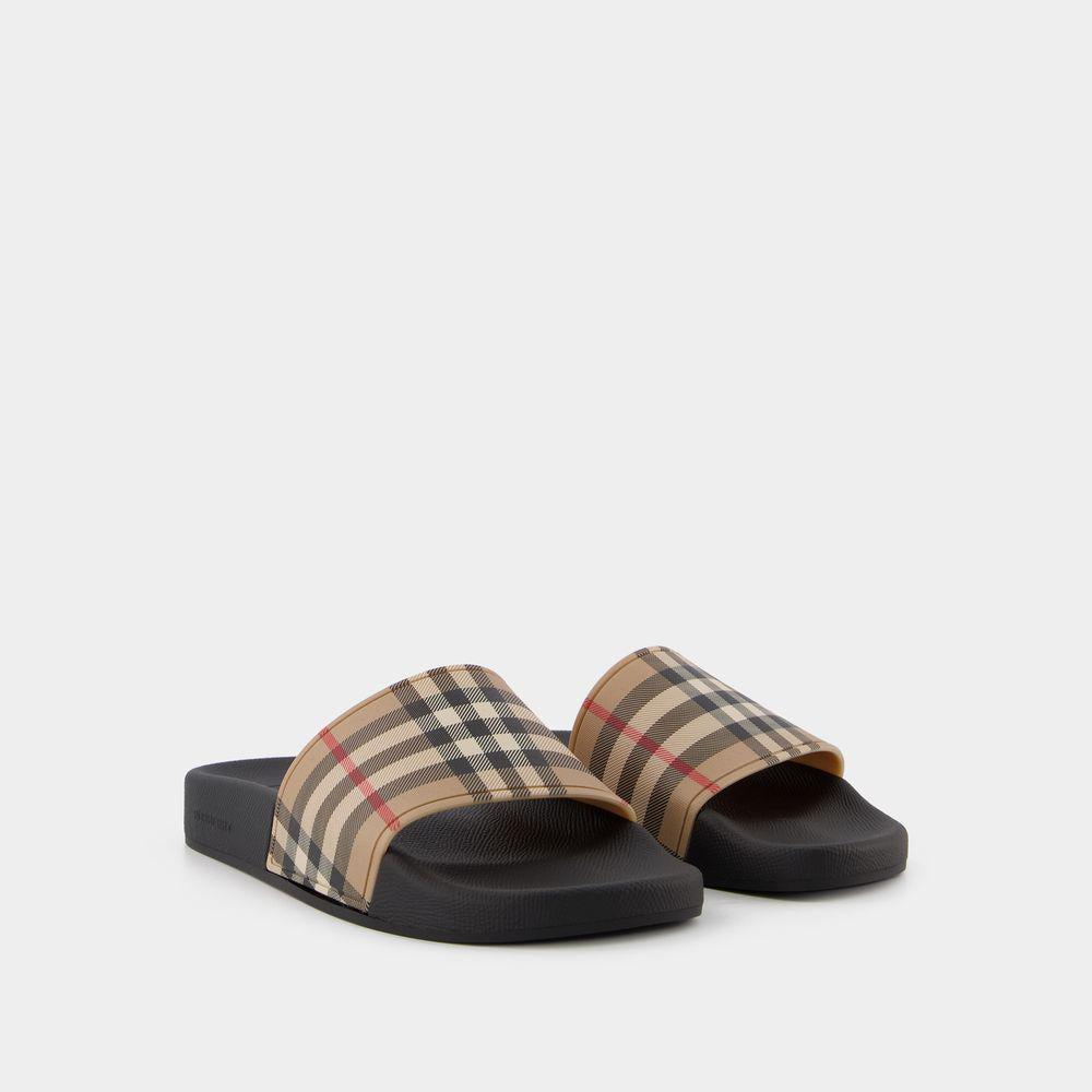 Burberry Burberry Lf Sdl Furley L Chk Slides