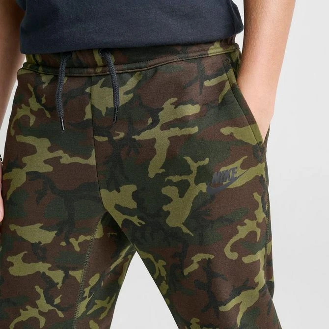 NIKE Boys' Nike Sportswear Tech Fleece Camo Jogger Pants 5