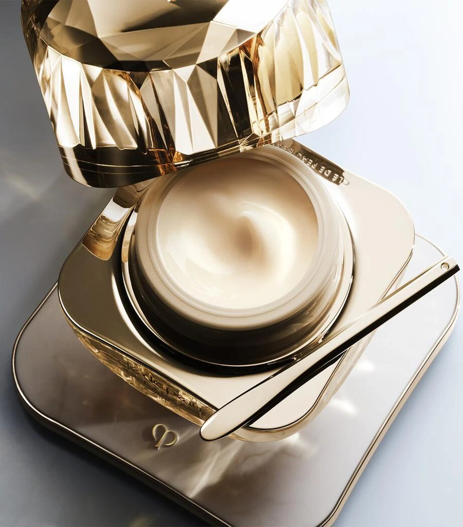 Cle de Peau La Crème Refill (50ml) 2