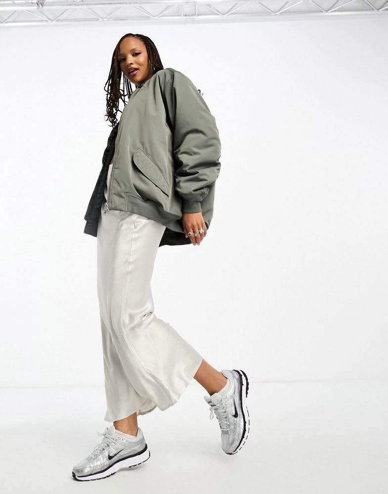Weekday Weekday Lui super oversized bomber jacket in khaki 2