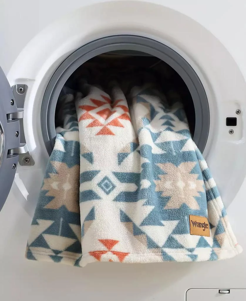 Wrangler Dakota Ultra Soft Plush Fleece Blanket 7