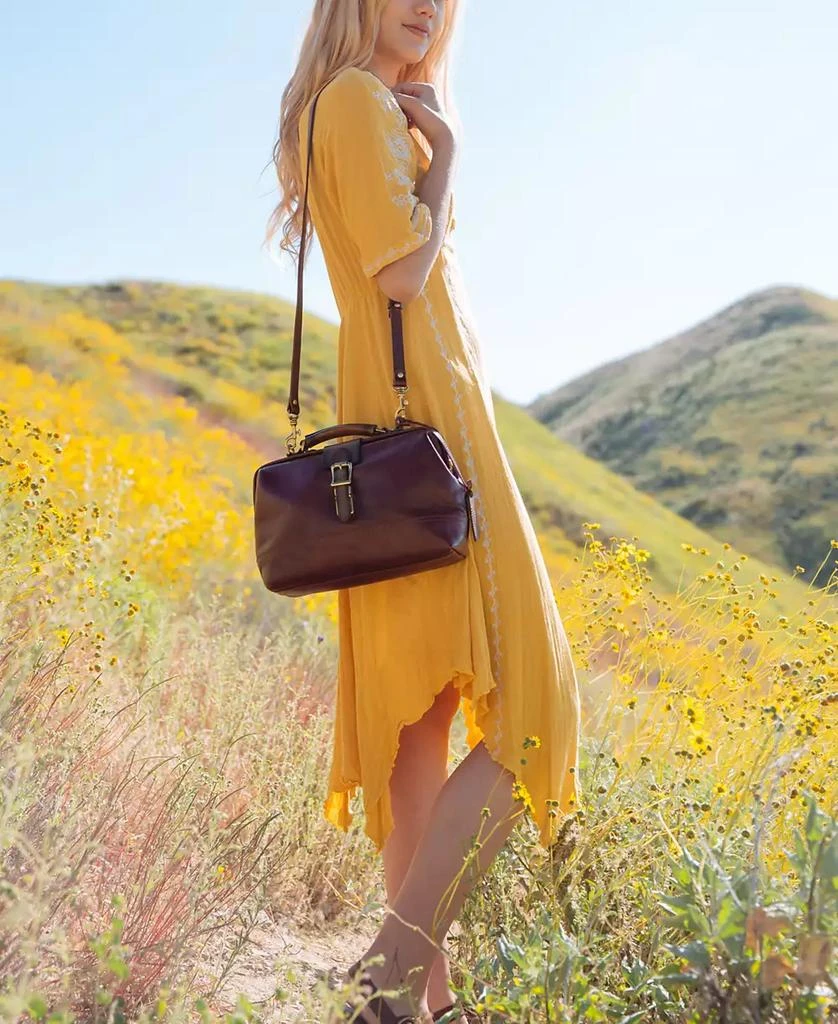 OLD TREND Women
s Genuine Leather Doctor Satchel Bag 12