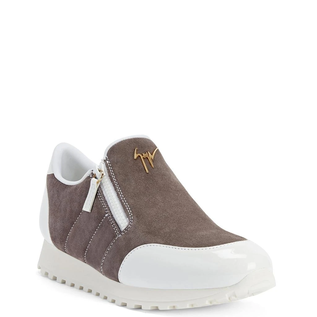 Giuseppe Zanotti Conley 2