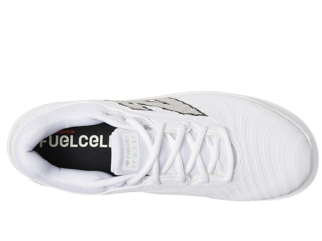 New Balance FuelCell FUSE v4 Molded Softball Cleats