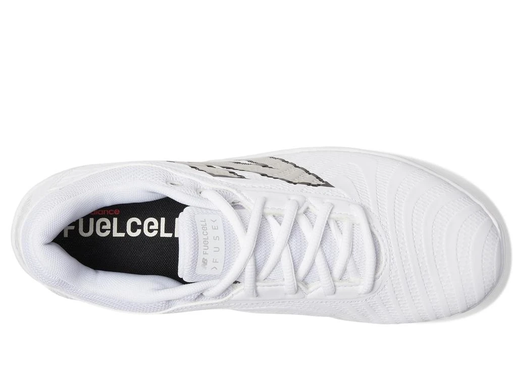 New Balance FuelCell FUSE v4 Molded Softball Cleats 2
