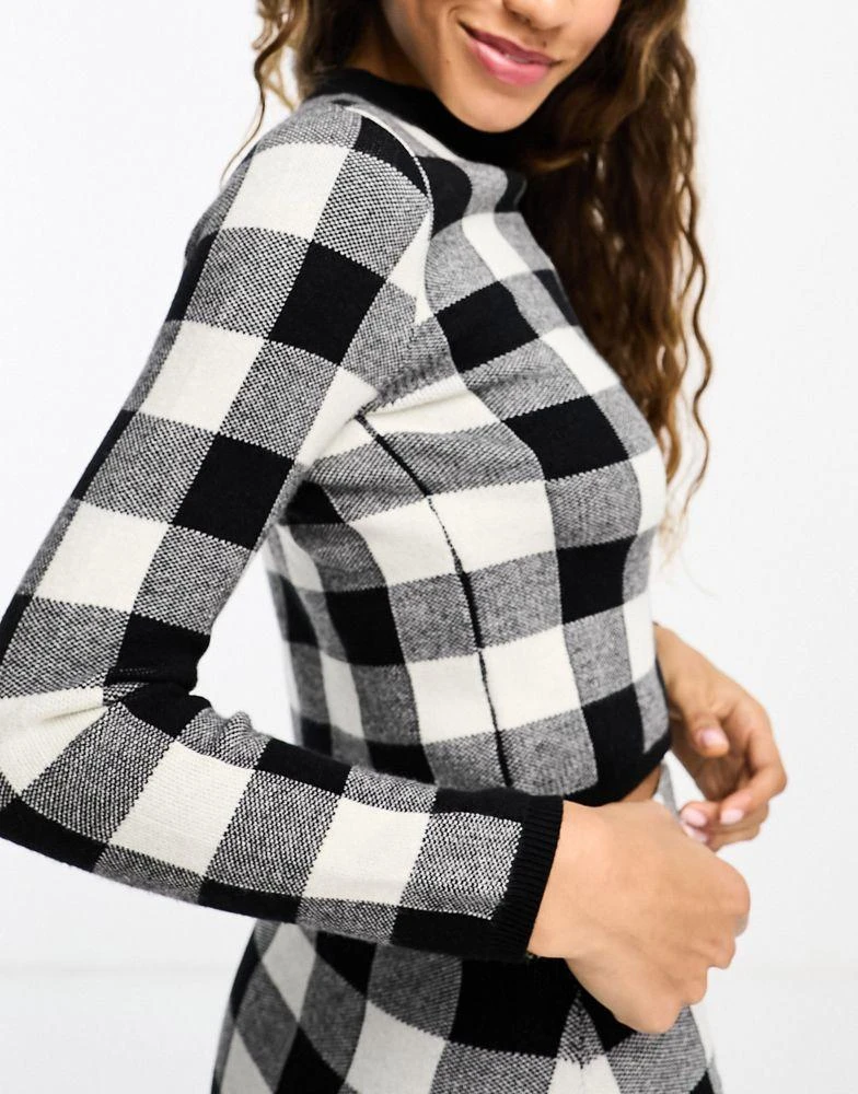 Gianni Feraud Gianni Feraud check print cropped jumper co ord in black and white 3