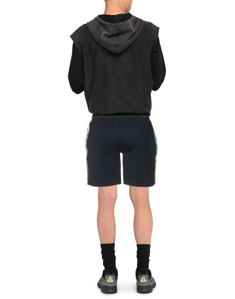 Heritage Shorts & Bermuda 3