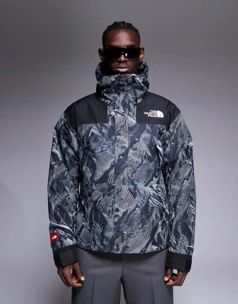 The North Face The North Face Seven Summits Mountain Mono jacket in grey mountain print 1