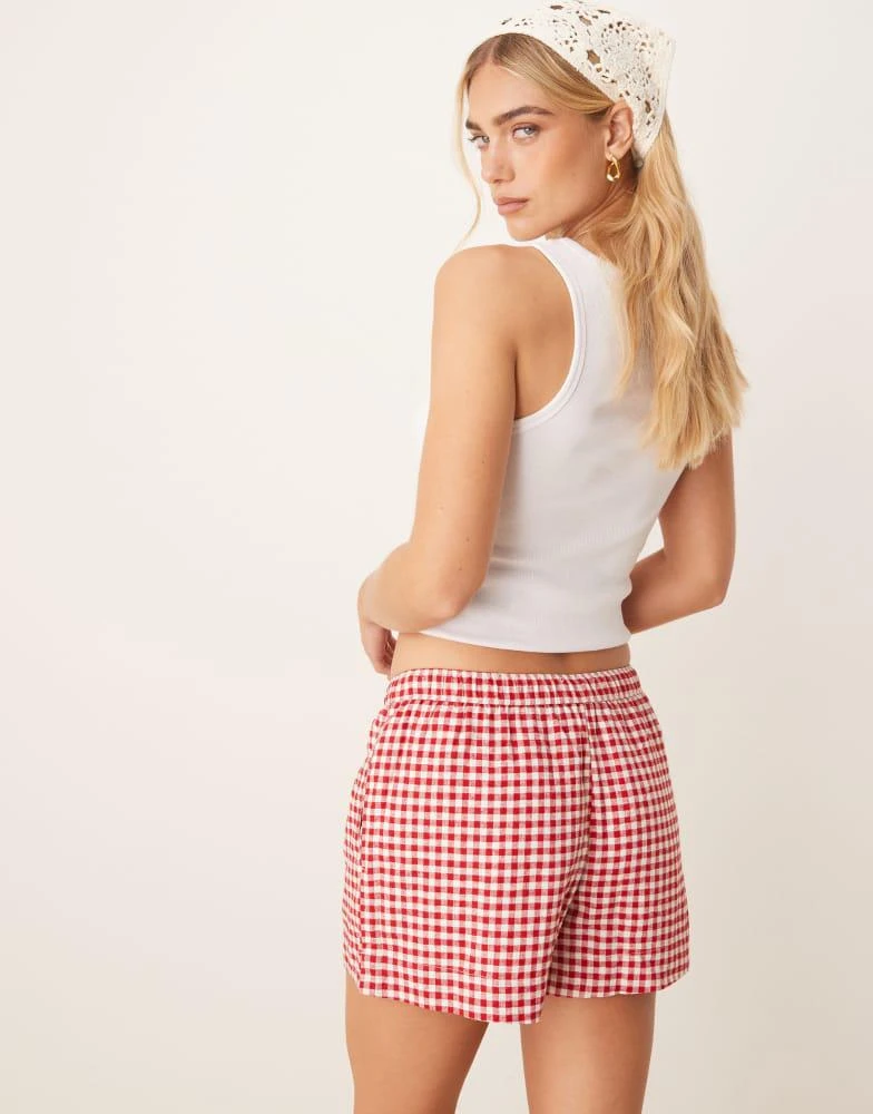Abercrombie & Fitch Abercrombie & Fitch tie waist linen shorts in red gingham 5