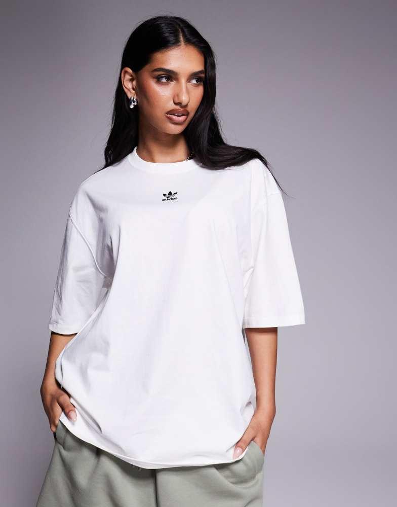 Adidas adidas Originals Trefoil Essentials t-shirt in white